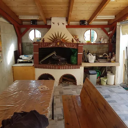 Panorama Apartment *